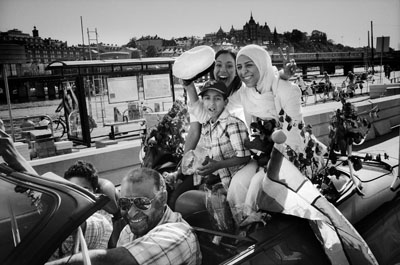 Fotografen Thomas H Johnsson skildrar både glädje och allvar med sina bilder under Malmöfestivalen.